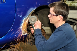 Automotive apprenticeships in Queensland